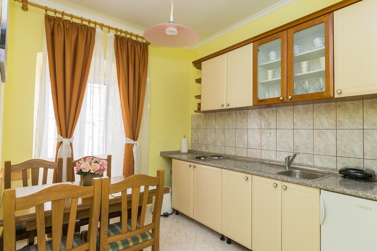 Apartments Niko スクラーディン エクステリア 写真